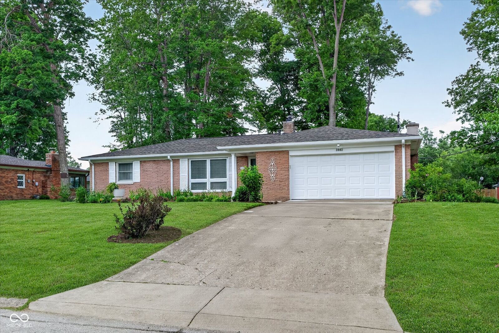 Property Photo: 3442 Catalpa Avenue IN 46228