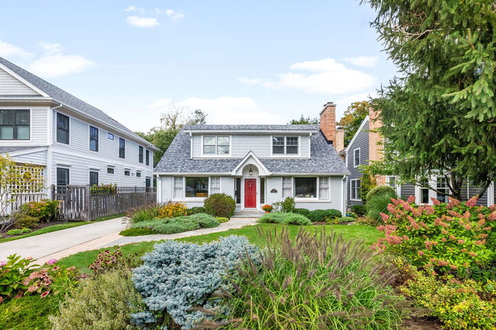 Property Photo: 222 E Center Avenue IL 60044