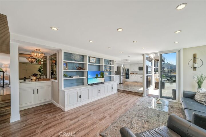 Property Photo: 16266 Tisbury CA 92649