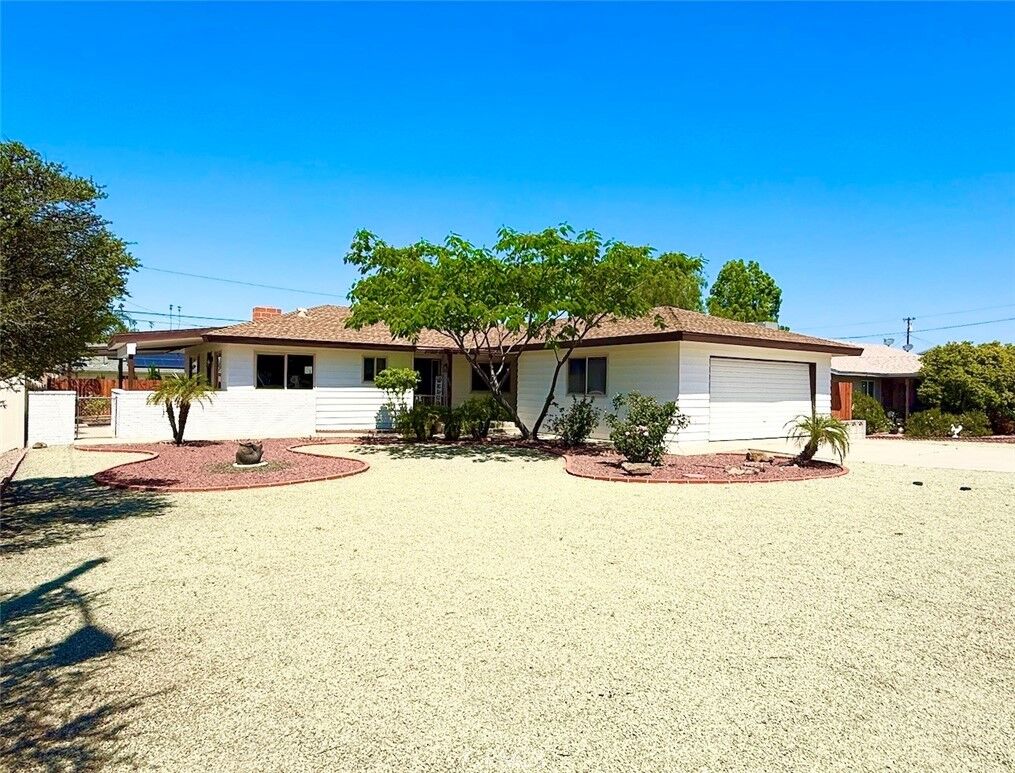 Property Photo:  29085 Griffith  CA 92586 