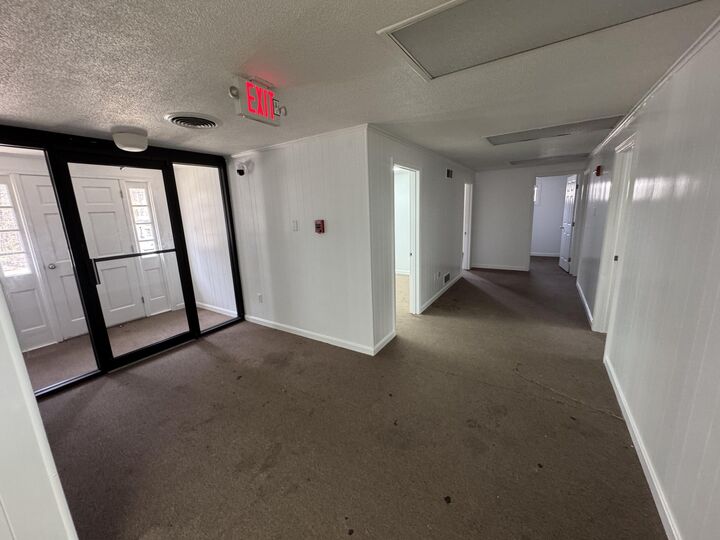 Property Photo: 835 Forest Avenue ME 04103