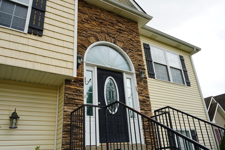 Property Photo: 3625 Fox Den Ln TN 37040