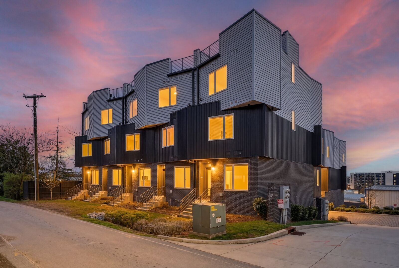 Property Photo:  2910 Felicia St 10  TN 37209 