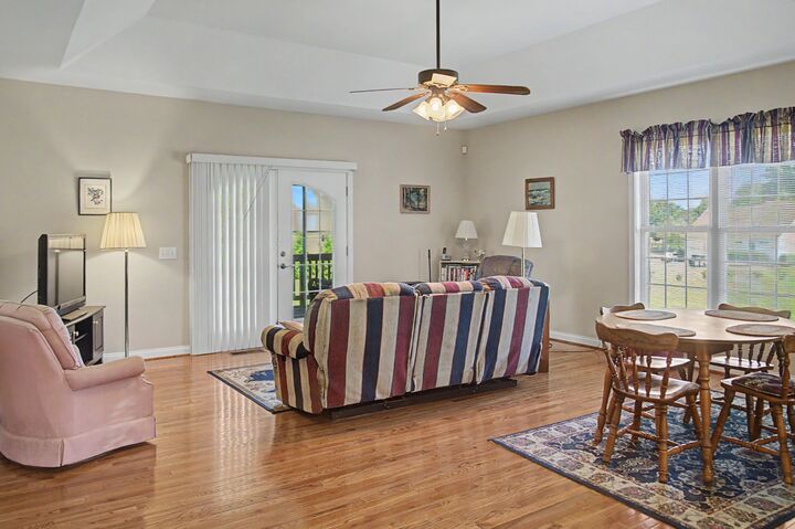Property Photo: 122 Deerfield Ln TN 37083