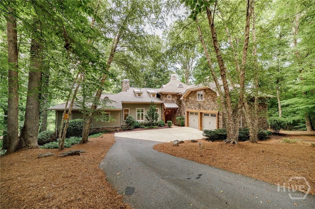 Property Photo:  38 River Shoals Drive  GA 30606 