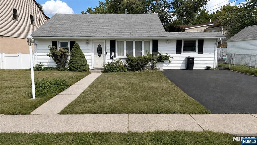 Property Photo:  70 Hahn Avenue  NJ 07662 