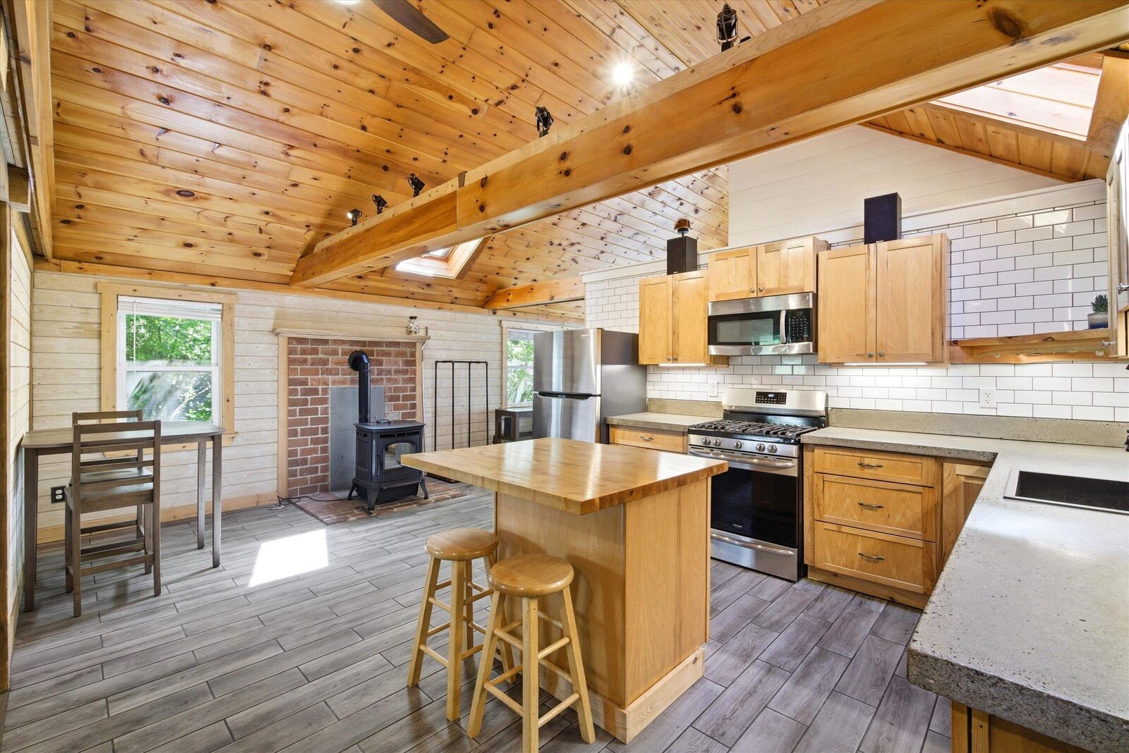 Property Photo: 18 Third Street NH 03087