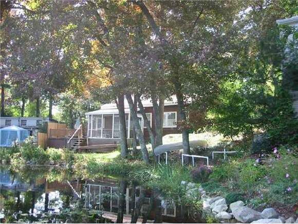 Property Photo:  172 Naticook Road  NH 03054 