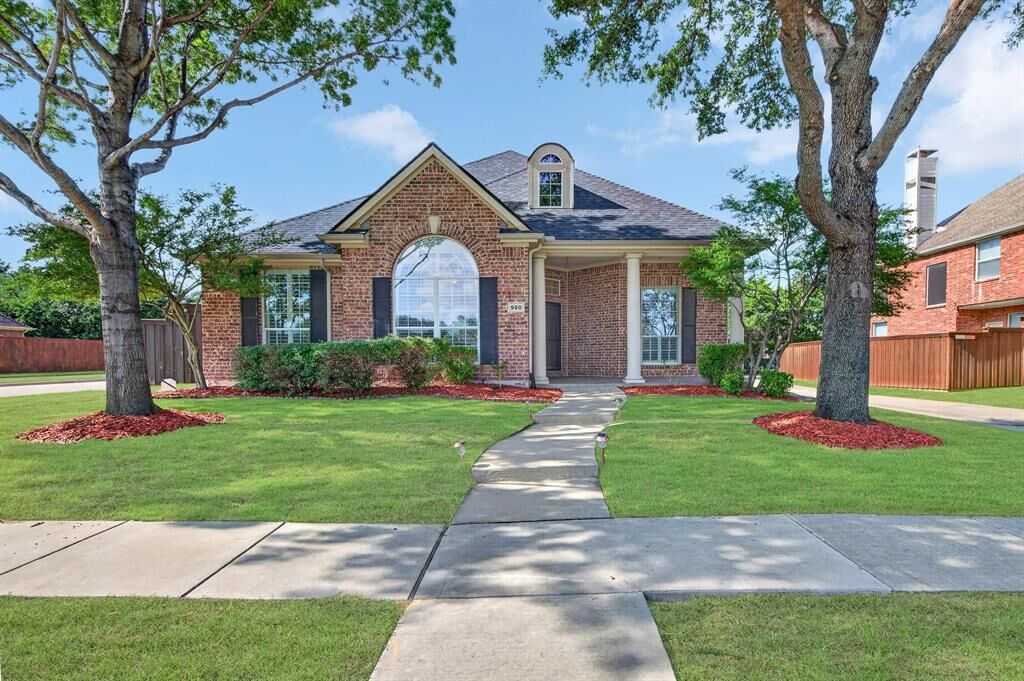 Property Photo: 950 Gold Camp Road TX 75033