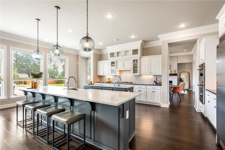 Property Photo:  402 Birkshire Road  AR 72718 