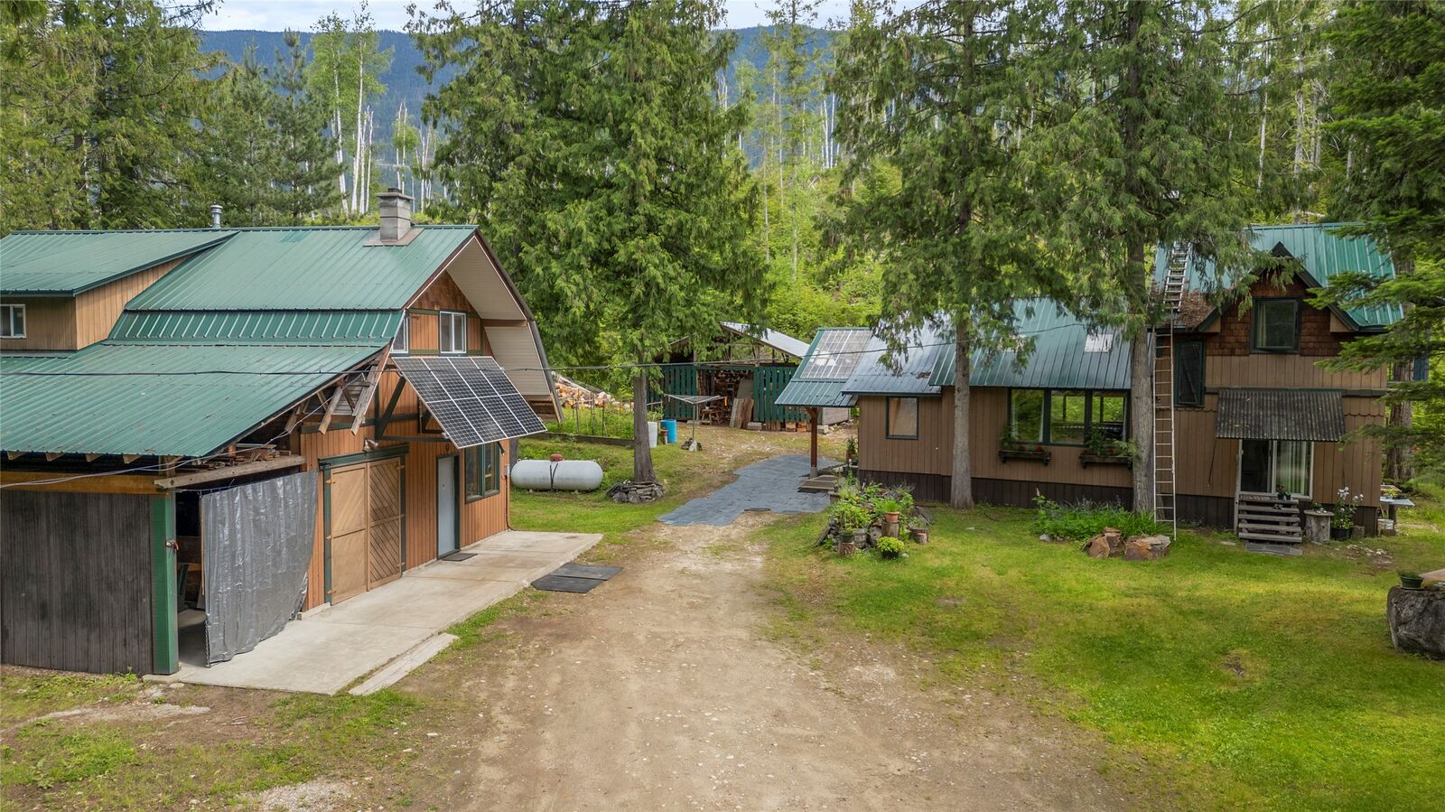 Property Photo: 1598 Quast Road BC V0E 2V2