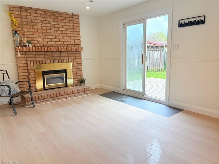 Property Photo:  47 Highland Park Drive 2  ON L9H 6G4 