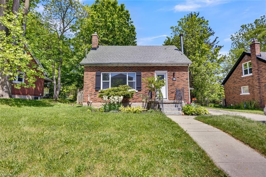 Property Photo: 50 Columbia Street W ON N2L 3K5