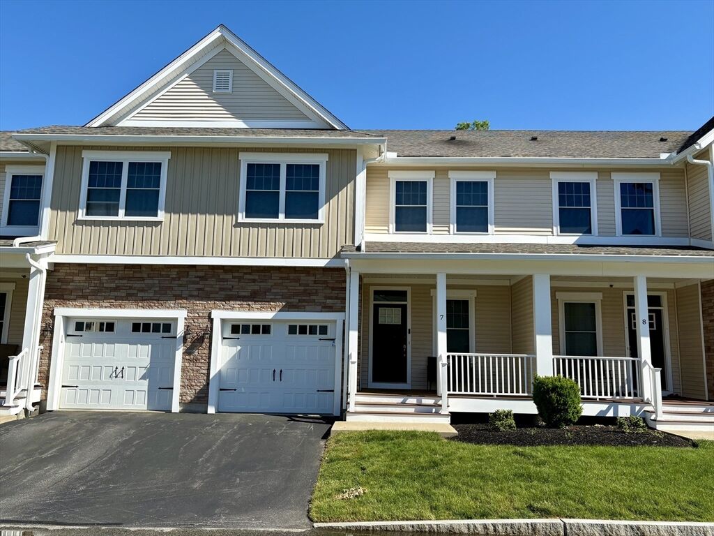 Property Photo: 100 Baldwin Avenue 7 MA 01801