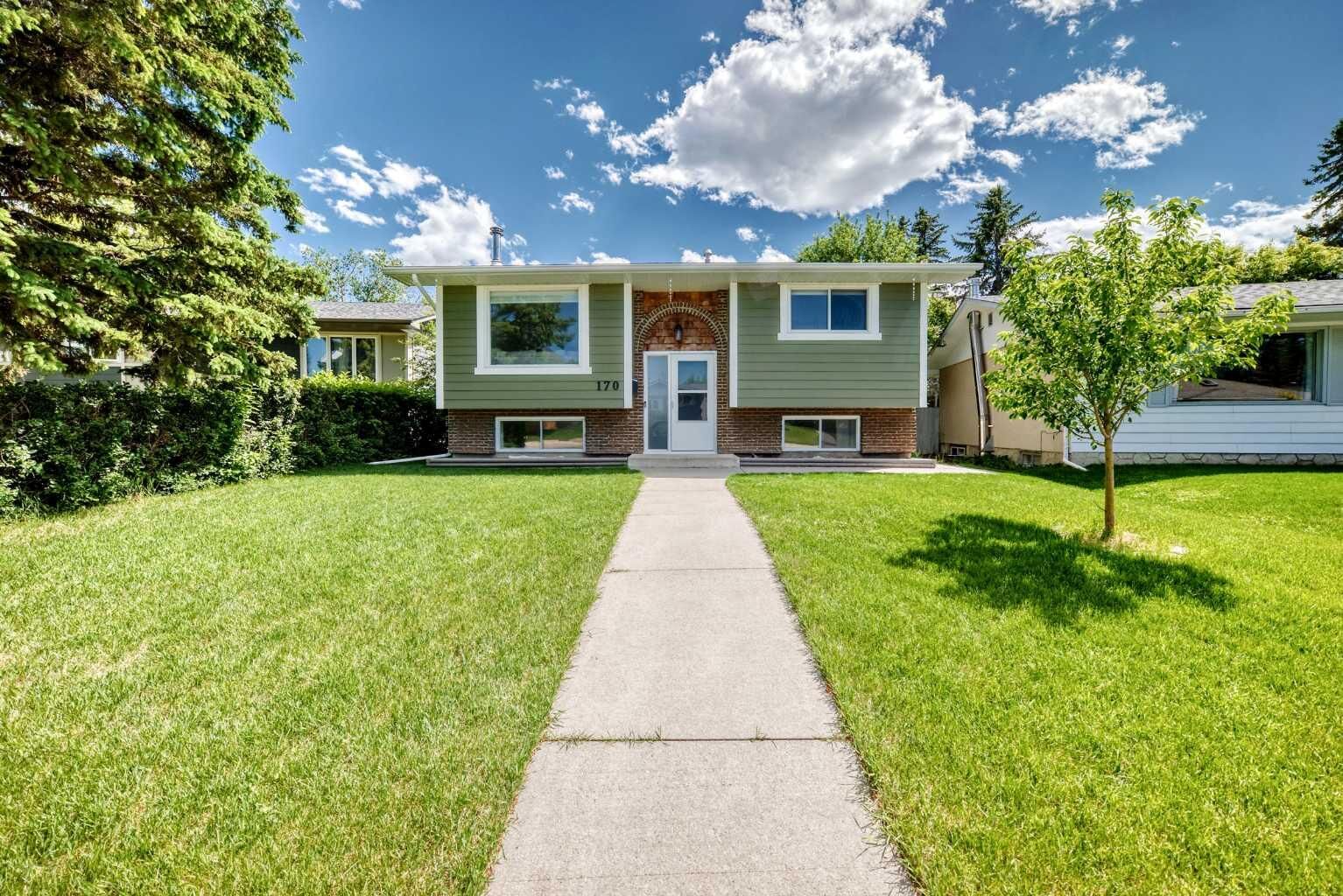 Property Photo: 170 Lake Sylvan Close SE AB T2J 3E6