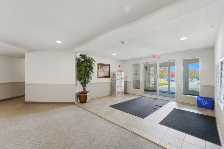 Property Photo: 2395 Eversyde Avenue SW 1309 AB T2Y 0B4