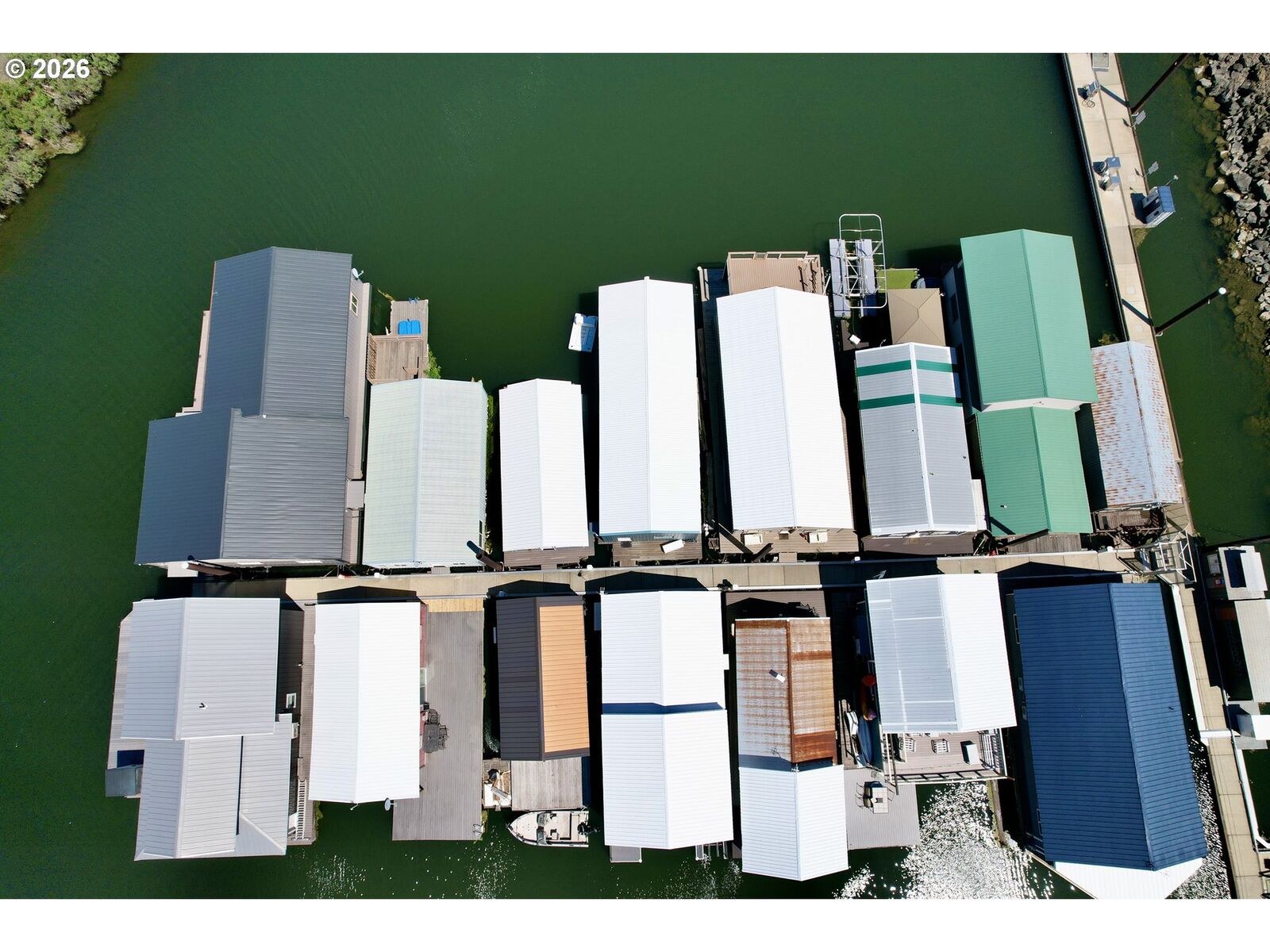 Property Photo:  101 N Boat Basin Rd A-8  OR 97058 