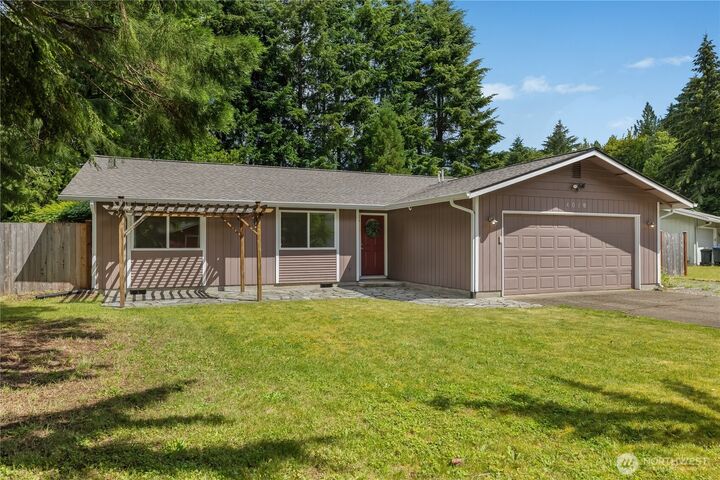 Property Photo: 4018 Macadam Court SE WA 98501