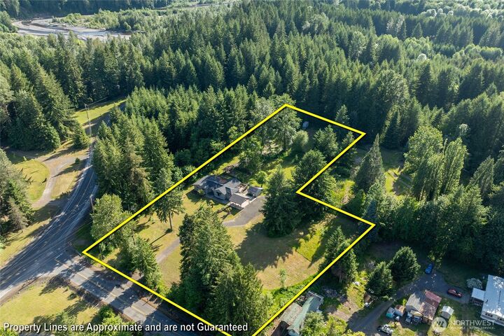 Property Photo:  1502 S Toutle Road  WA 98649 