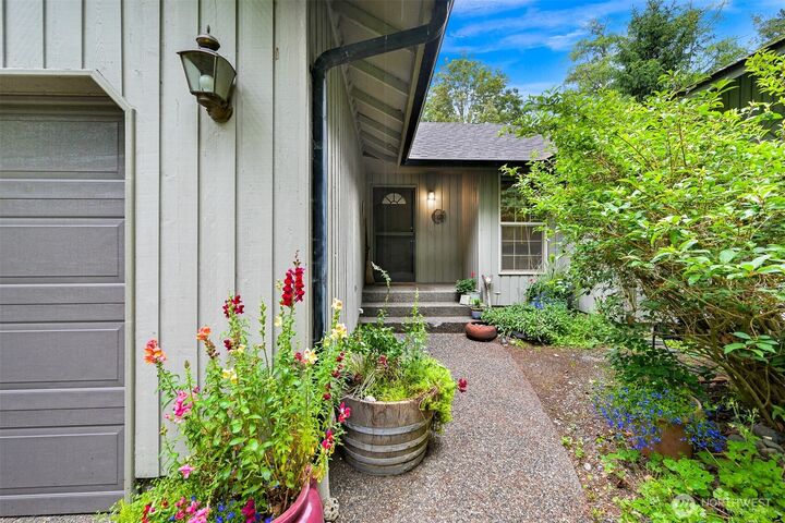 Property Photo:  5028  Aldrich Road  WA 98226 