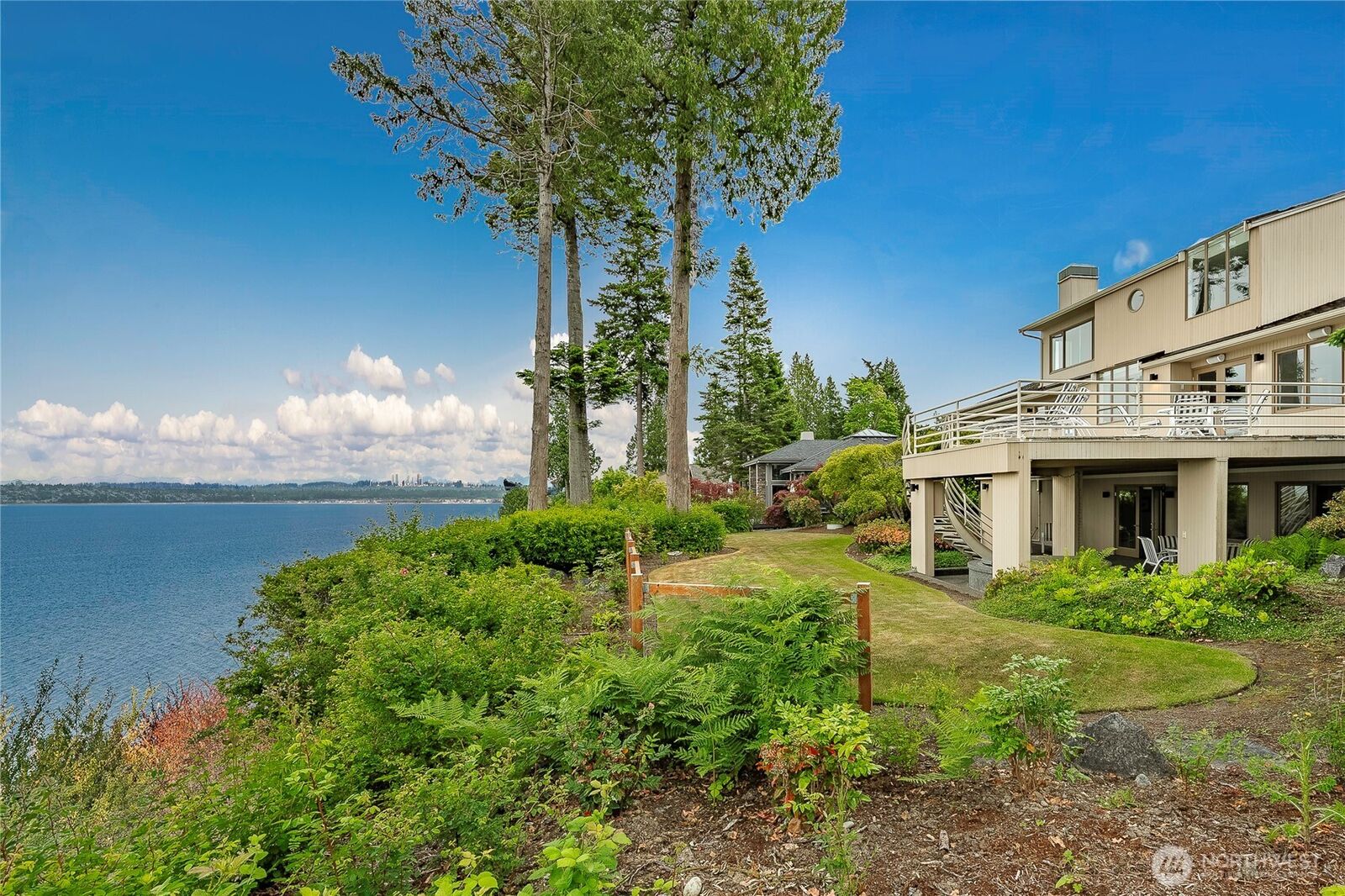Property Photo: 9157 Great Blue Heron Lane WA 98230