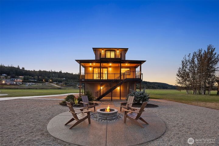Property Photo:  169  Driftwood Shores  WA 98282 