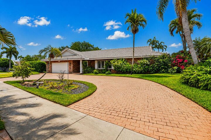 Property Photo:  2378 Deer Creek Lob Lolly Lane  FL 33442 