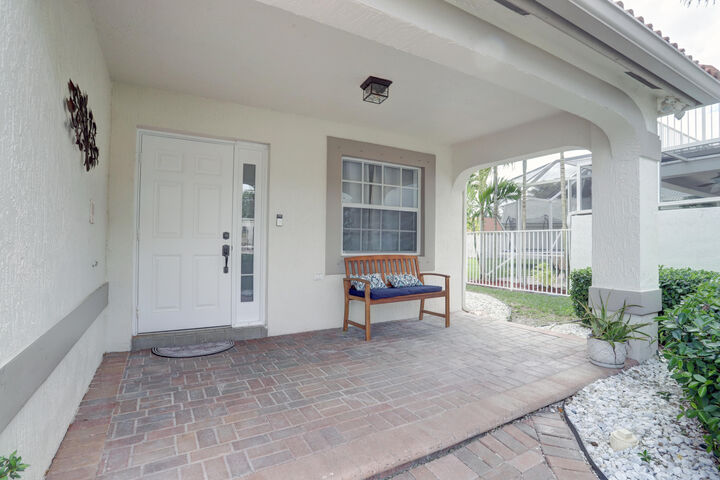 Property Photo: 4018 Bluff Harbor Way FL 33449