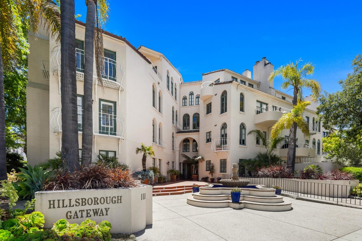 Property Photo: 111 West 3rd Avenue 107 CA 94402