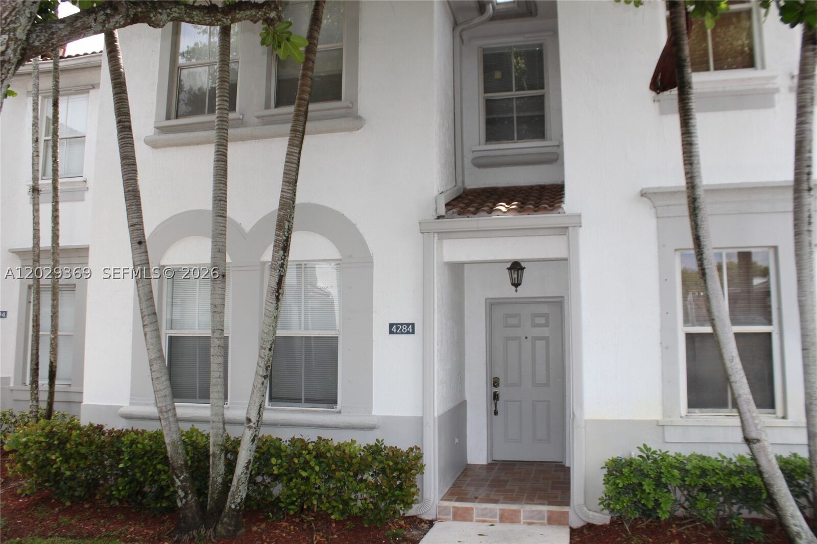 Property Photo: 4284 SW 157th Ave 127 FL 33027