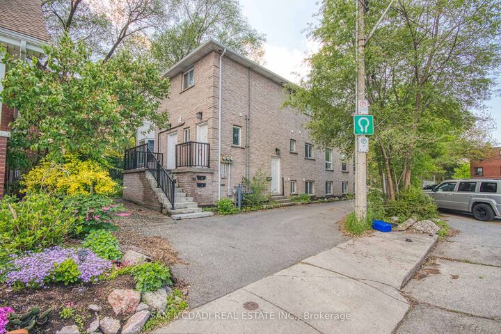 Property Photo: 90 Tisdale Street S ON L8N 2W2