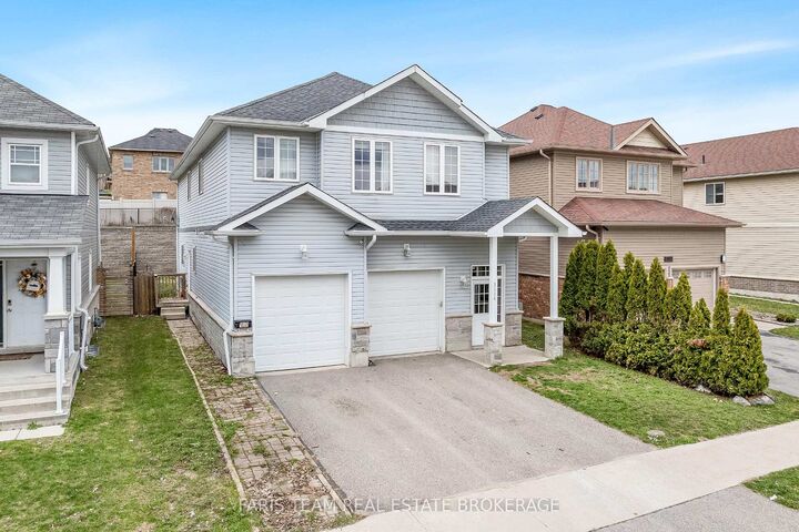 Property Photo: 3114 Emperor Drive ON L3V 0G4