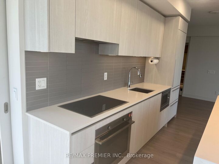 8 Cumberland Street 3506 — photo 1
