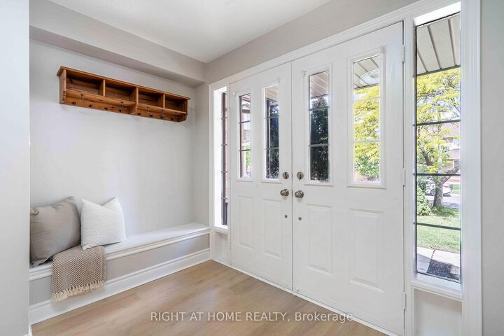 Property Photo: 2425 Nichols Drive ON L6H 6T2