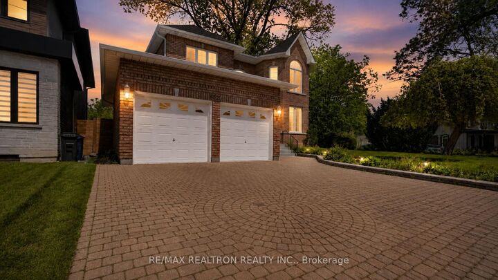 Property Photo: 6270 Kingston Road ON M1C 1K9