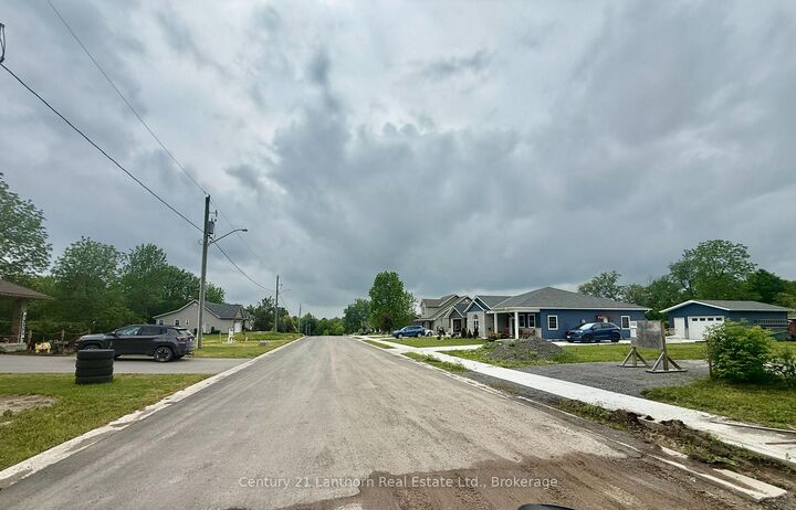 Property Photo:  90 Duncan Street  ON K0K 2K0 