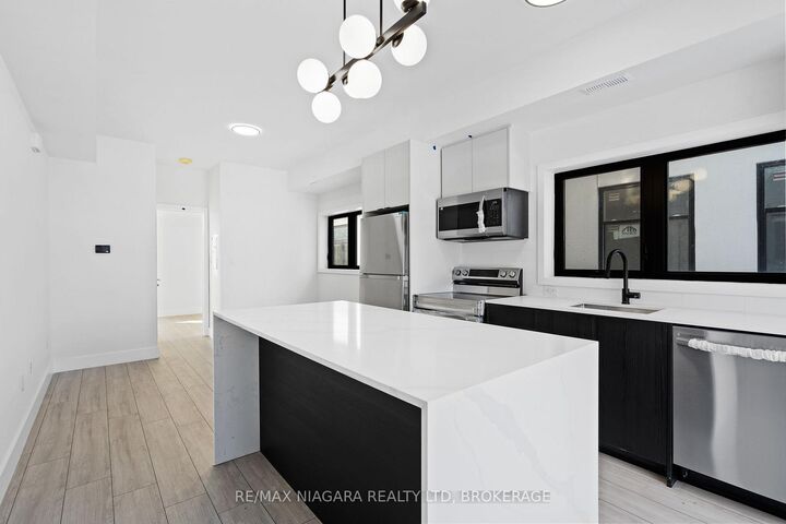 Property Photo: 7277 Wilson Crescent 209 ON L2G 4S5