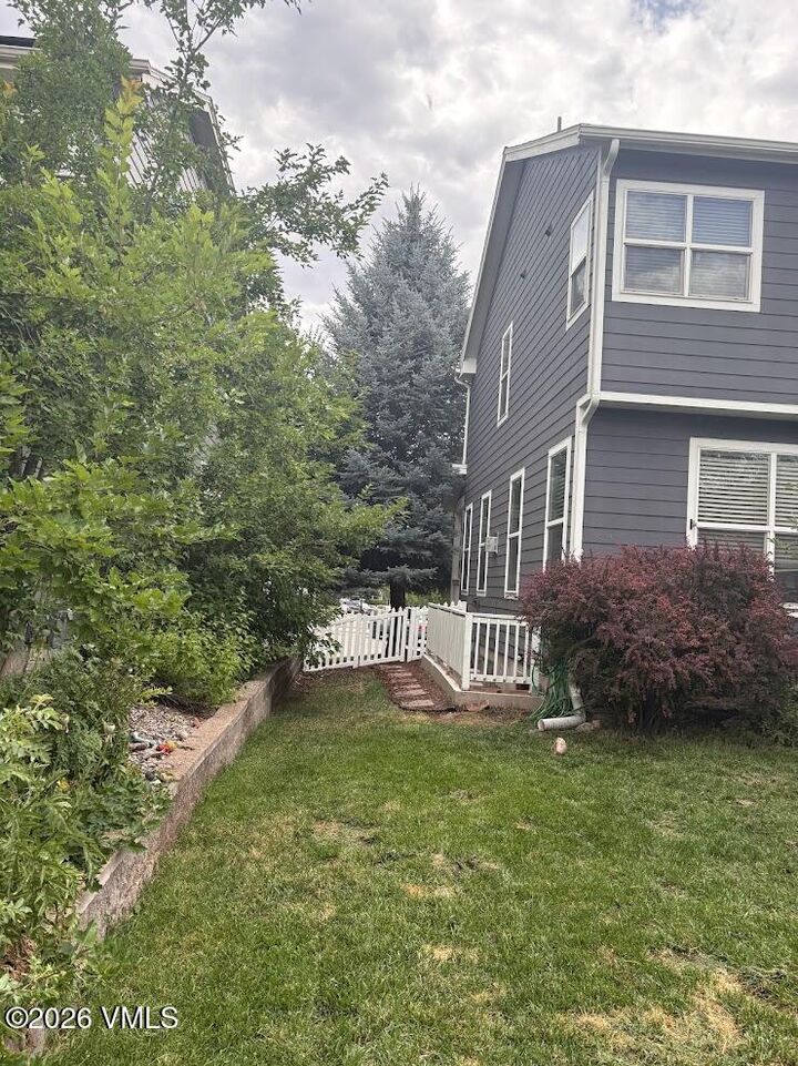 Property Photo:  206 Ewing Street B  CO 81631 