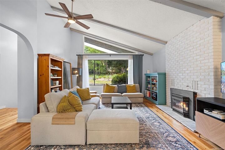 Property Photo: 4143 Cedar Hill Rd BC V8N 3C2