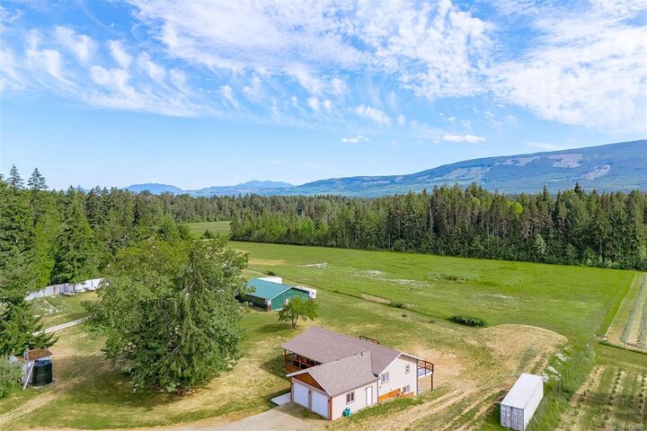 Property Photo: 3044 Alberni Hwy BC V9K 1X3