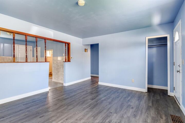 Property Photo: 84 Robinson Street ON N8H 1Z4