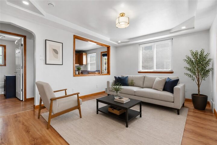 Property Photo: 700 Overhill Dr PA 15137