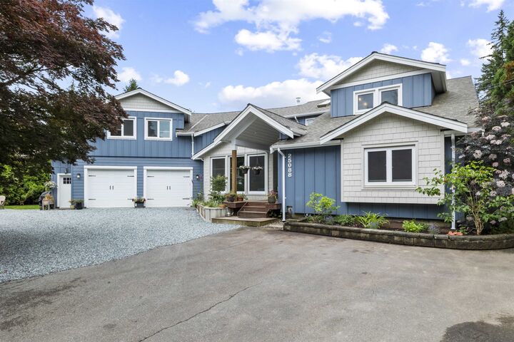 25088 59 Avenue — photo 1