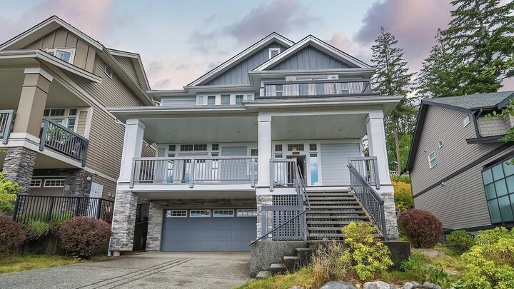 3563 Highland Drive — photo 1