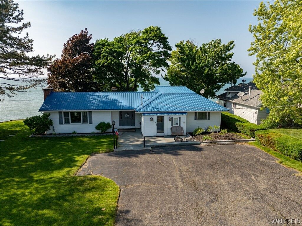 Property Photo:  2704 N Route 5  NY 14136 