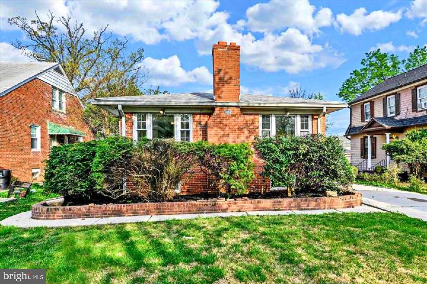 Property Photo:  3814 Grantley Road  MD 21215 