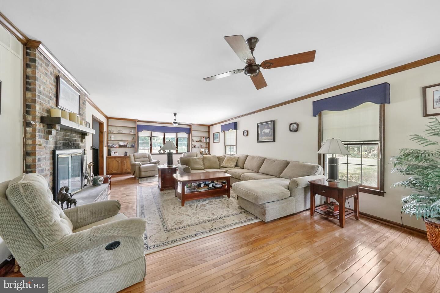 Property Photo:  95 Fostertown Road  NJ 08048 
