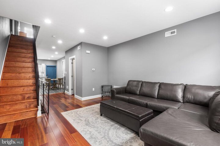 Property Photo:  2422 S Juniper Street  PA 19148 
