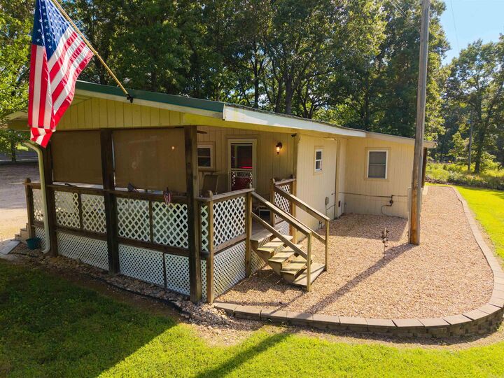Property Photo:  1083 Old Arkana Road  AR 72653 
