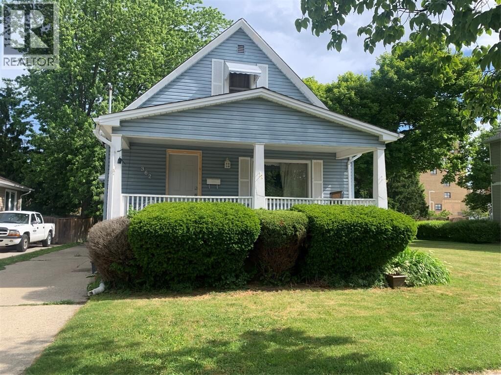 Property Photo:  362 Maria Street  ON N7T 4T6 